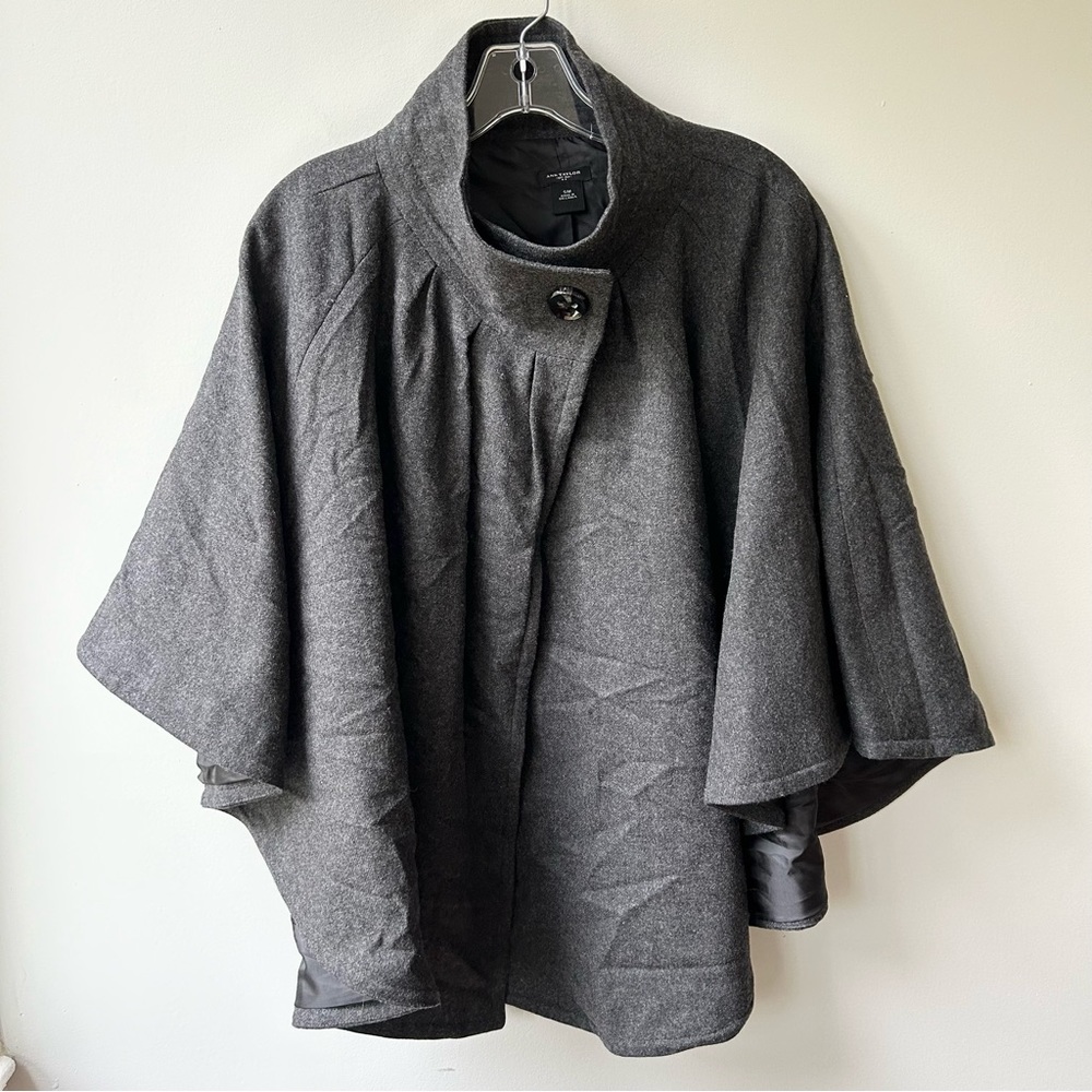 Ann Taylor wool blend lined cape poncho